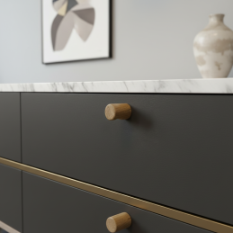 Dřevěná úchytka knopka...