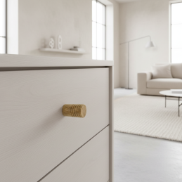 Dřevěná úchytka knopka...