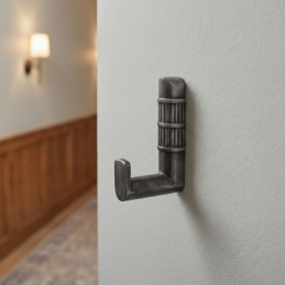 Věšák TAU / Staročerná