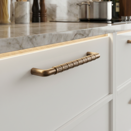 Úchytka TAU / Mosaz broušená