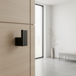 Věšák DESIGNO / Černý matný