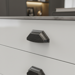 Úchytka MOET / Staročerná