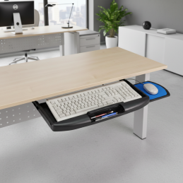 Výsuv pod klávesnici a myš...