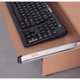 Výsuvný pod klávesnicu / Ocel