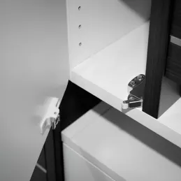 Mechanismus pro bezklíčové otevírání dveří