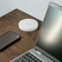 Výsuvná zásuvka LEGIA SCHUKO 2x230V + USB A-C + světlo  / Bílá matná