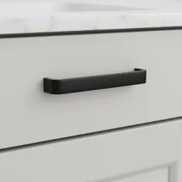 Úchytka CARLOTA / Černá matná