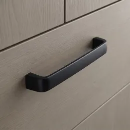 Úchytka CARLOTA / Černá matná