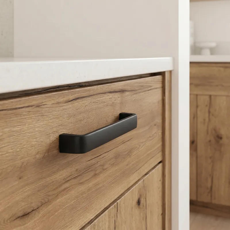 Úchytka CARLOTA / Černá matná