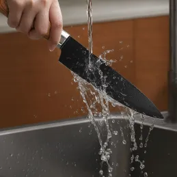 Sada 5ks kuchyňských nožů s škrabkou ALIA / Černá