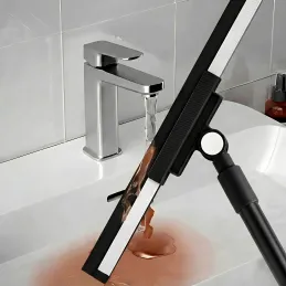 Stěrka na vodu s rukojetí / Černá
