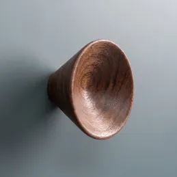 Dřevěná úchytka knopka APOLO / Americký ořech