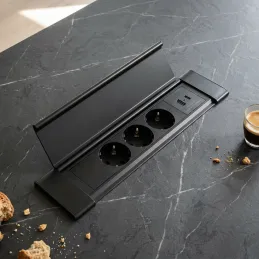 Interiérová zásuvková lišta SLIM BOX SCHUKO 3x 230V + USB / Černá matná