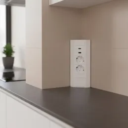 Interiérová zásuvková lišta CORNER SCHUKO 2x 230V + USB A-C / Bílá matná