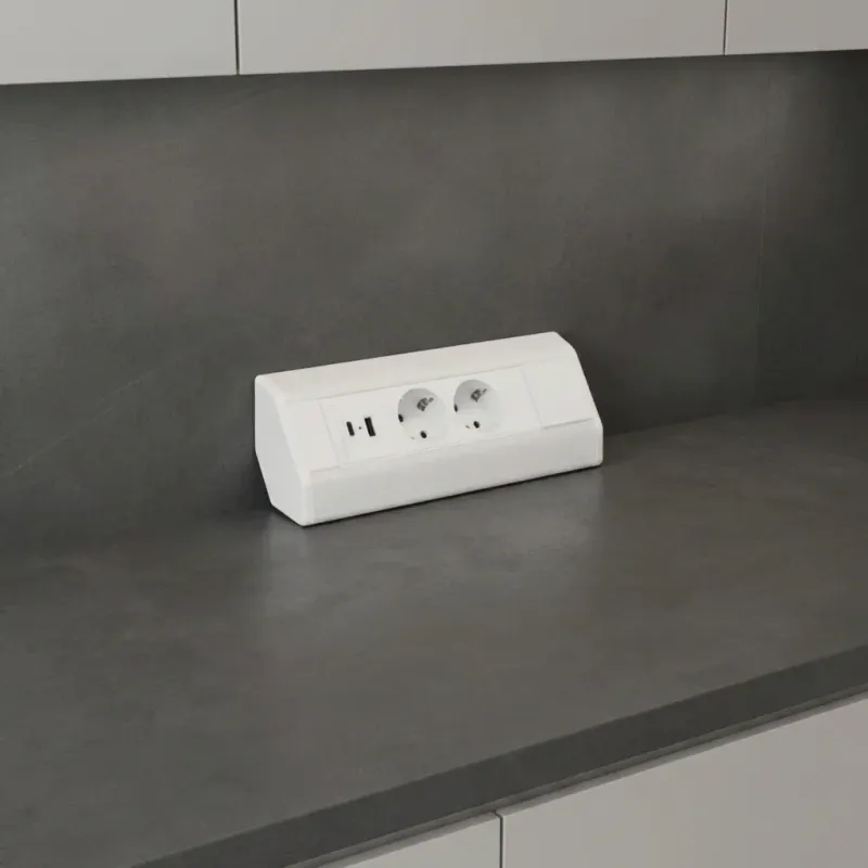 Interiérová zásuvková lišta CORNER SCHUKO 2x 230V + USB A-C / Bílá matná