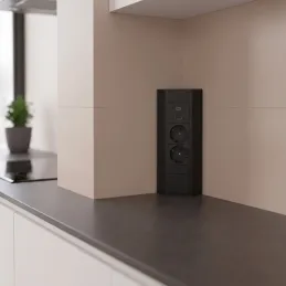 Interiérová zásuvková lišta CORNER SCHUKO 2x 230V + USB A-C / Černá matná
