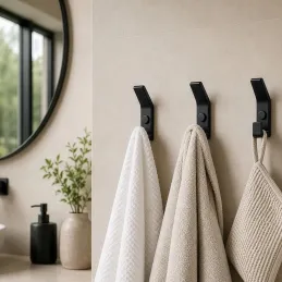 Sada 5 kusů designových věšáků ANDROMEDA / Černá matná
