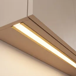 Zafrézovací hliníková lišta ZARIA na LED osvětlení s mléčným krytem / Zlatá