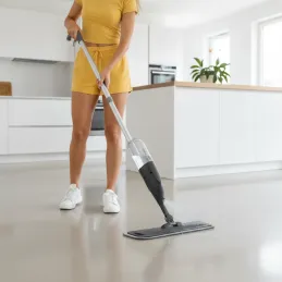 Univerzální mop s rozprašovačem vody CLEANY 300ml