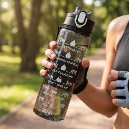 Sportovní láhev na vodu FIT ONE 750 ml / Černá
