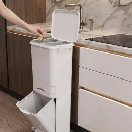 Odpadkový koš SAVA na kolečkách 42L / Bílá