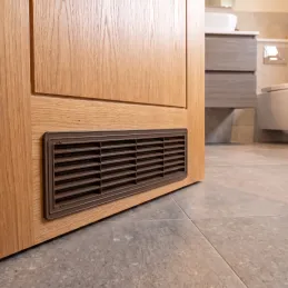 Oboustranná ventilační mřížka do dveří 430 x 115 mm / Tmavě hnědá