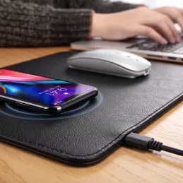 Podložka pod myš s bezdrátovým nabíjením telefonu LUXPAD / Černá