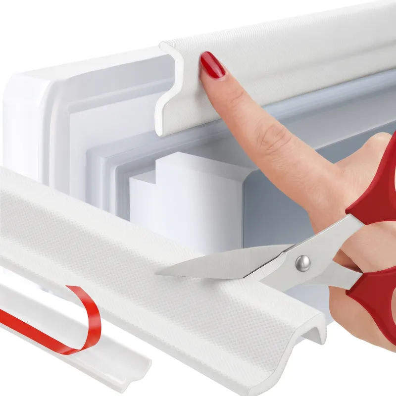 Samolepicí těsnění na okna a dveře 4000 mm / Bílá