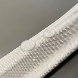 Samolepicí těsnění na okna a dveře 4000 mm / Bílá