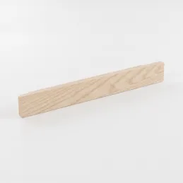 Dřevěná úchytka VIVIAN / Jasan surový nelakovaný